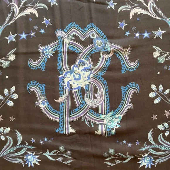 Roberto Cavalli Floral Modal Scarf/Wrap - Picture 8 of 12